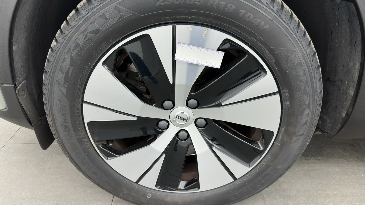 Volvo XC40 T4 Recharge 129+82 ch DCT7 — photo 39