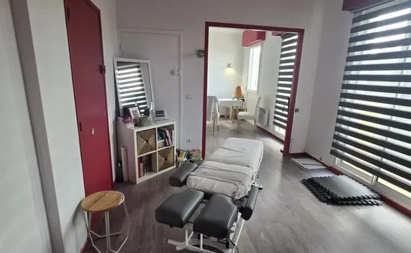 À LOUER - DEUX LOCAUX PROFESSIONNELS AU SEIN D'UN PÔLE SANTÉ - PERPIGNAN SUD / PORTE D'ESPAGNE