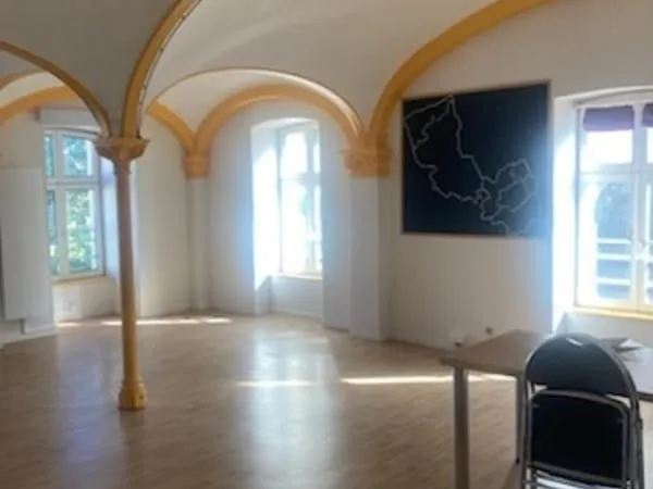 Bureaux 74 m²