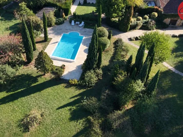 Domaine de charme : maison de maître, 2 logements indépendan