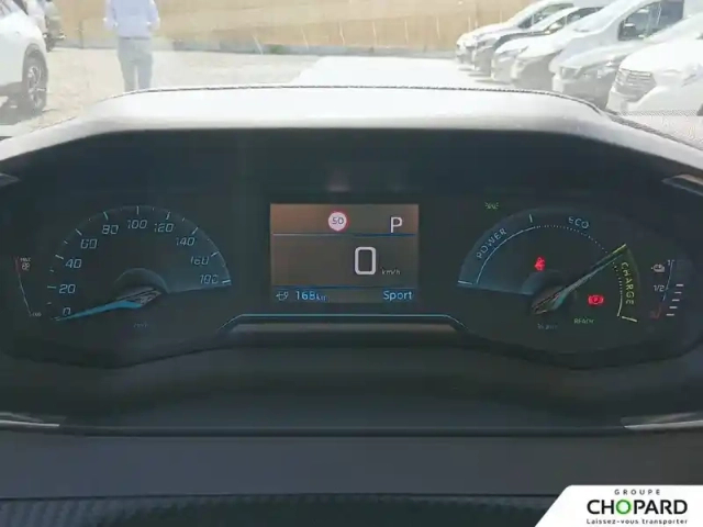 Peugeot 2008 electrique 136 ch — photo 21