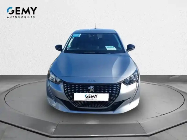 Peugeot 208 puretech 100 s&amp;s eat8 — photo 2