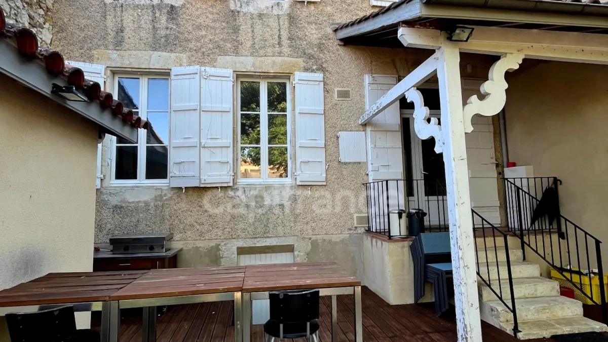 Photo 22