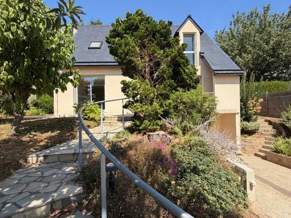 Maison familiale prête à poser ses valises