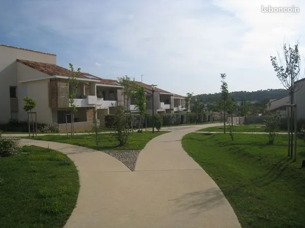 LOCATION APPARTEMENT T3 de 65 M2 Dans résidence de bon standing très calme