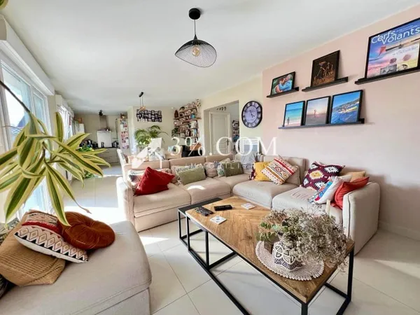 Maison 5 pièces 94 m²