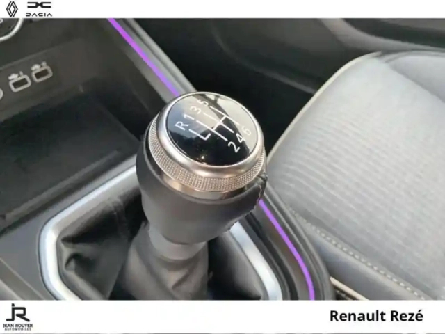 Renault Clio 1.0 tce 90ch techno - 25 — photo 6