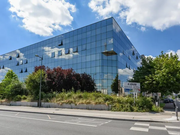 Bureaux 2131 m²