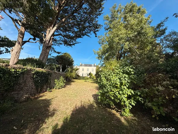 Maison 8 pièces 150 m²
