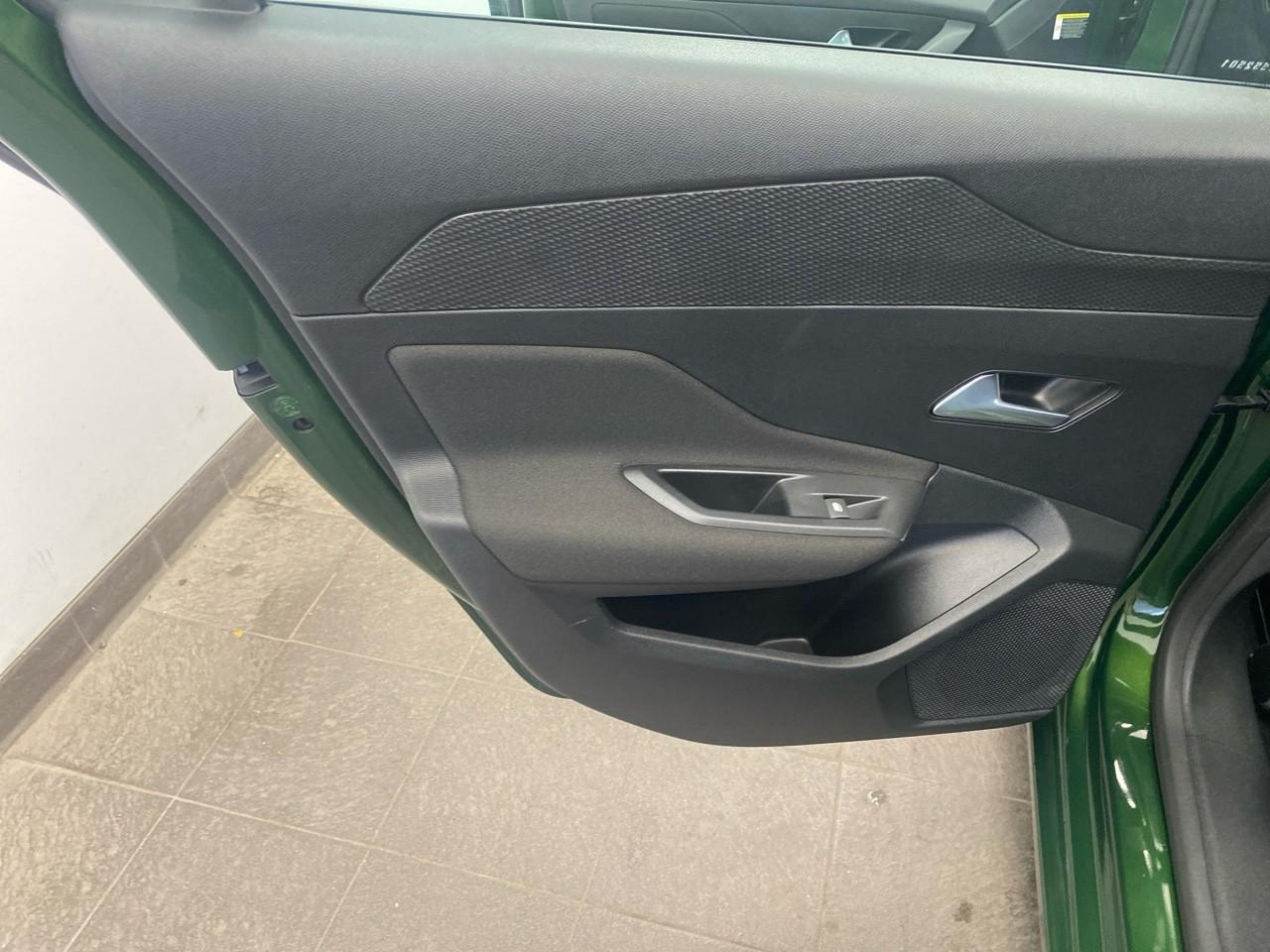 Peugeot 308 puretech 110ch s&s bvm6 active pack — photo 20