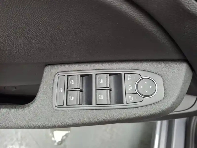 Renault Clio tce 90 — photo 30