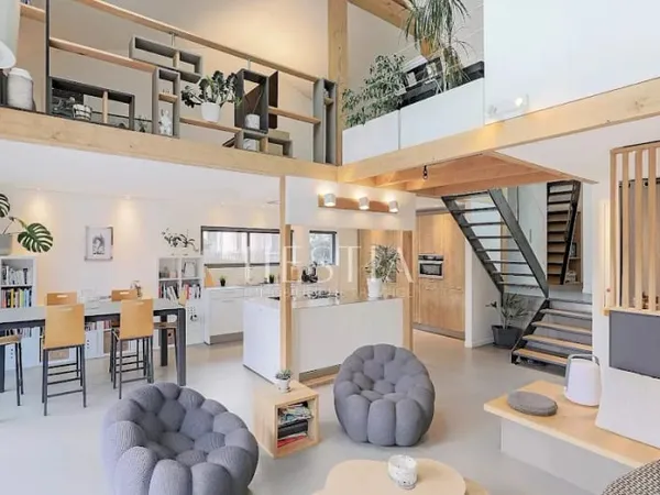 Maison 6 pièces 190 m²