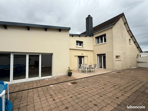Maison 7 pièces 170 m²