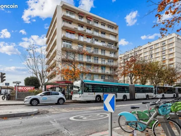 Bureaux 78 m²