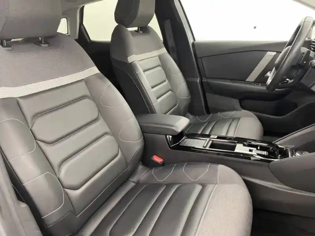 Citroën C4 puretech 130 s&amp;s eat8 — photo 103