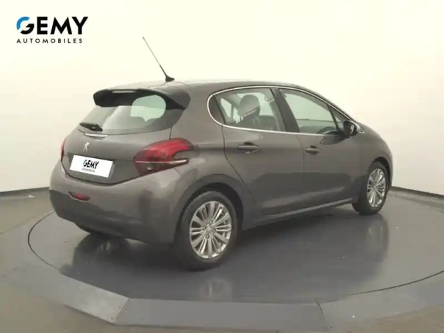 Peugeot 208 1.6 bluehdi 75ch s&amp;s bvm5 — photo 84