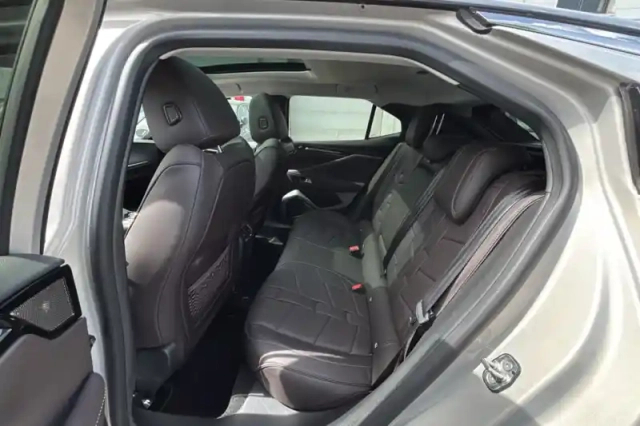 Ds Ds 4 hybride 136 e-dct6 — photo 11