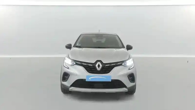 Renault Captur e-tech plug-in 160 - 21 — photo 16