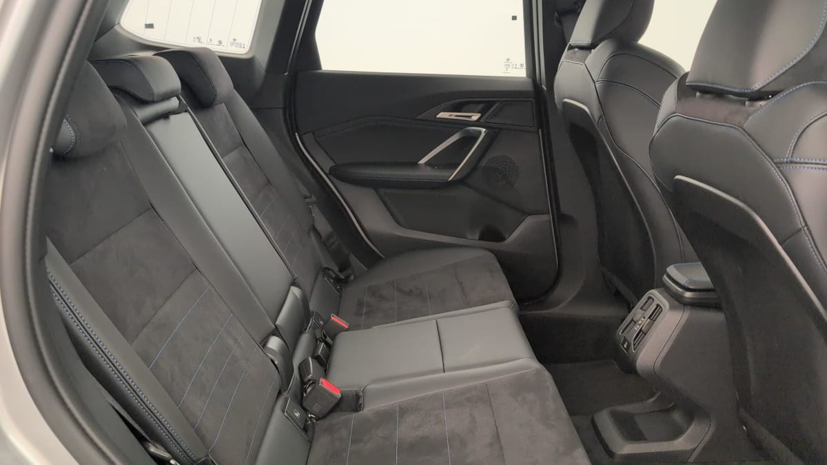BMW X1 — photo 10