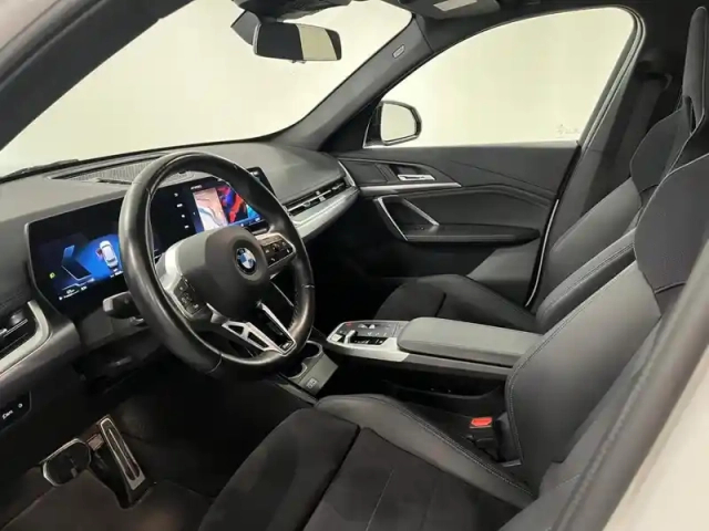 Bmw X1 sdrive18d 150ch m sport — photo 8