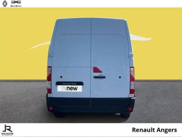 Renault Master fg f3500 l2h2 2.3 blue dci 110ch confort - 16990? ht — photo 12