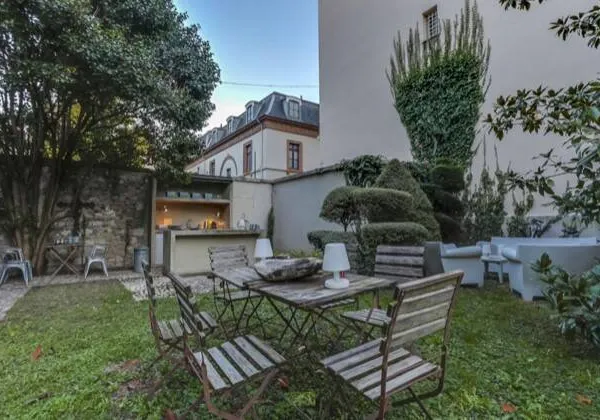 Maison 9 pièces 470 m²