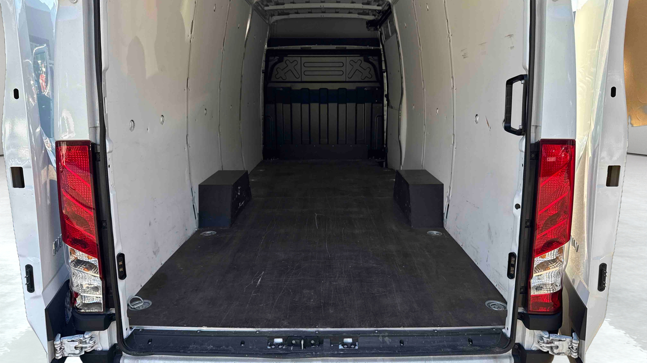 Iveco DAILY FGN 35 C 16H V20 H3 Q-LEAF HI-MATIC — photo 19