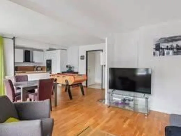 GRAND T2 MEUBLE MONTROUGE