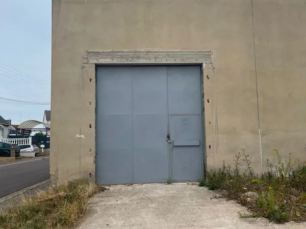 Cellule / Local / Dépôt / Atelier 115m² à louer L'Hôpital 57 - Accès véhicule, rénové intégralement