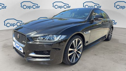 Jaguar XE 2.0 D - 180 CH AWD BVA8 - R-Sport – 2017 – 106953 km – Diesel – Boîte Automatique — photo 47