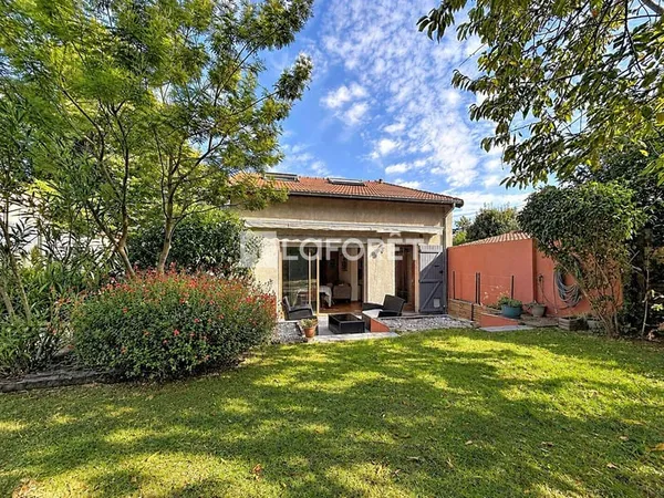 Maison 6 pièces 90 m²
