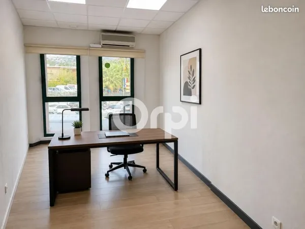 Commerce santé 14 m²