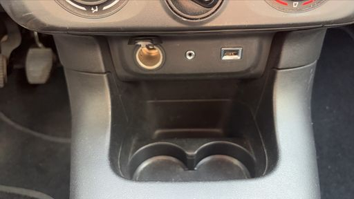 Citroen C3 1.2 PureTech 68 - Feel – 2018 – 109384 km – Essence – Boîte Manuelle — photo 15