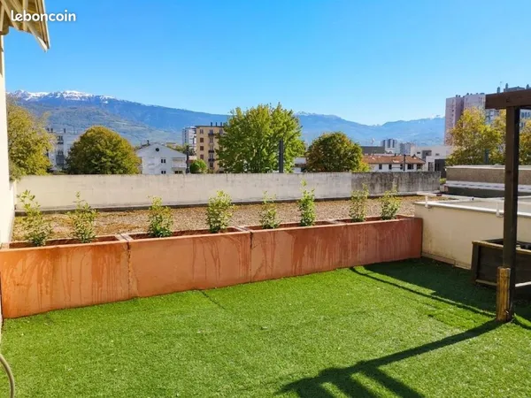 T2 49 m² + Terrasse 34 m² (plein sud) - 2e étage avec ascenseur - Grenoble