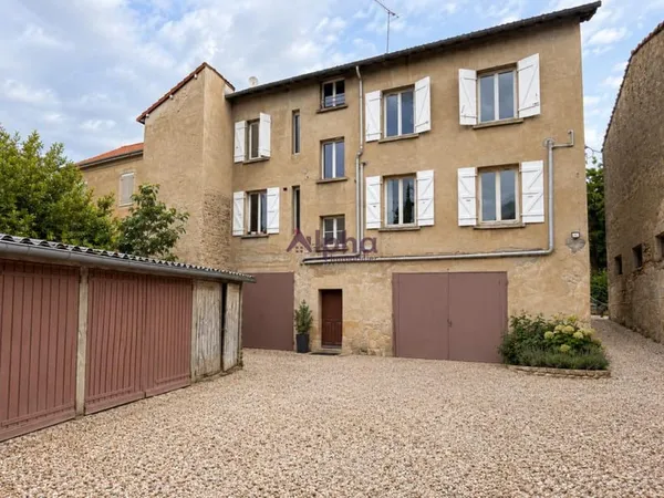 GARAGE - QUARTIER VILLEBOURBON