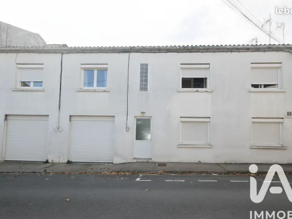 Immeuble 74 m²