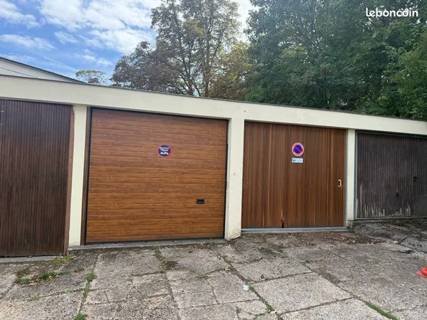 Location boxe et stationnement
