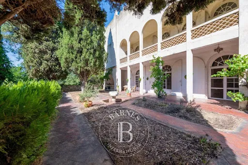 Propriété 22 pièces 780 m²