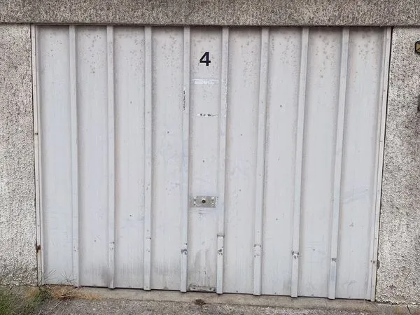 Garage à louer