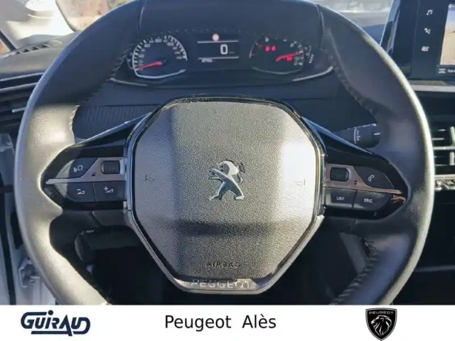Peugeot 208 puretech 100 s&amp;s bvm6 — photo 19