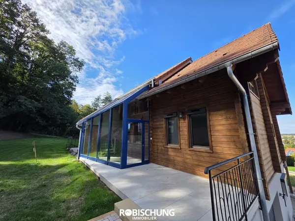 ALTKIRCH : Magnifique appartement duplex de 155,33 m2 avec j
