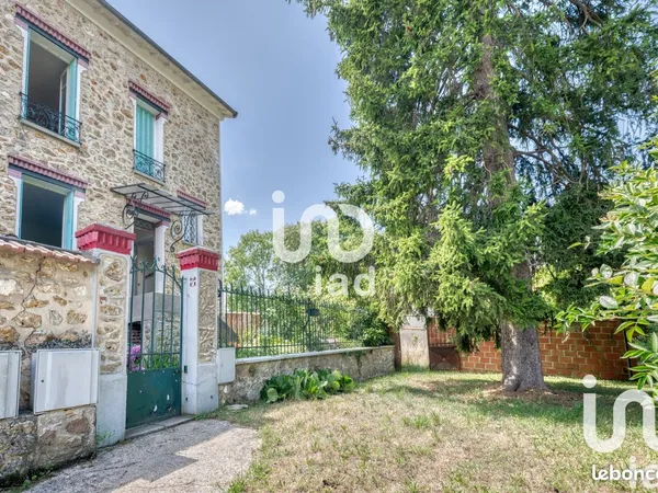 Propriété 6 pièces 101 m²