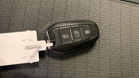 Peugeot 2008 1.2 PureTech 130ch S&S Allure EAT8 — photo 16