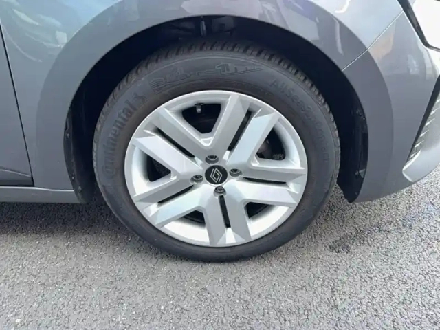 Renault Clio tce 90 ch gsr2 — photo 5