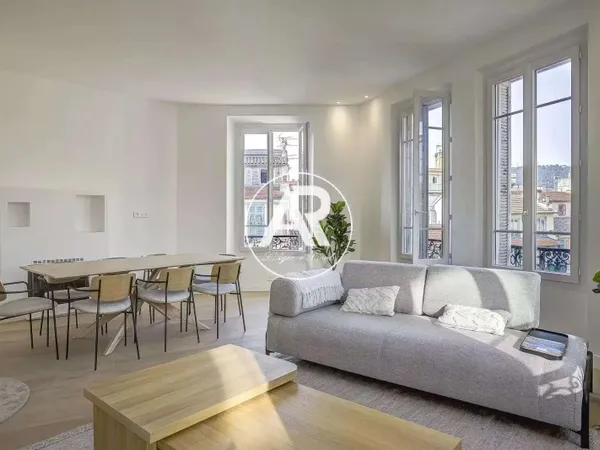 Appartement 5 pièces 137 m²