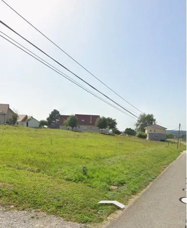 Grand terrain viabilisé 1 468 m² - Au calme, proche Marnay