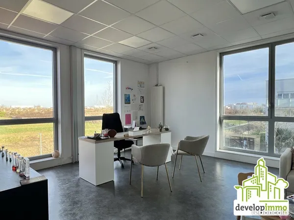 Bureaux 50 m²