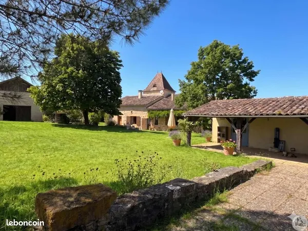 Maison 7 pièces 150 m²