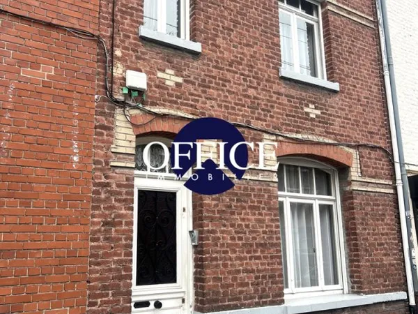 Le titre de votre EXCLUSIVITÉ - MAISON DE VILLE HYPER CENTRE 3 CHAMBRES JARDIN
