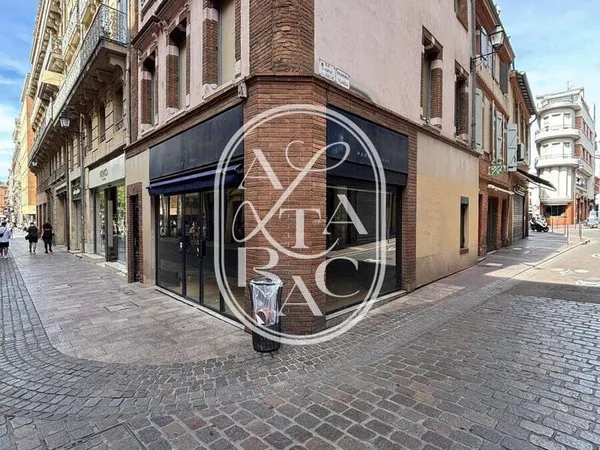 Local commercial 81 m²